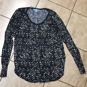 Patterned long sleeve top